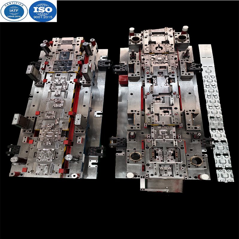 Bás leathán forásach miotail